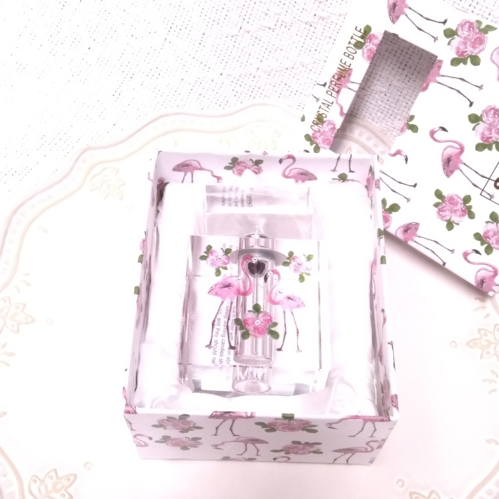 Simon Designs Flamingo Crystal Perfume Bottle - Picture 13 of 13